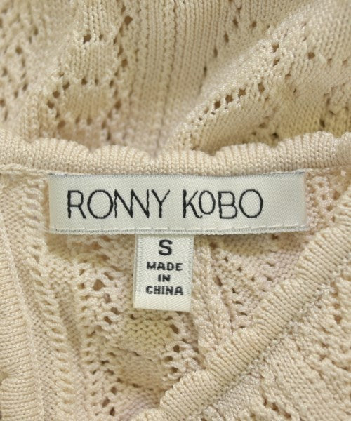 Ronny Kobo เสื้อกันหนาว