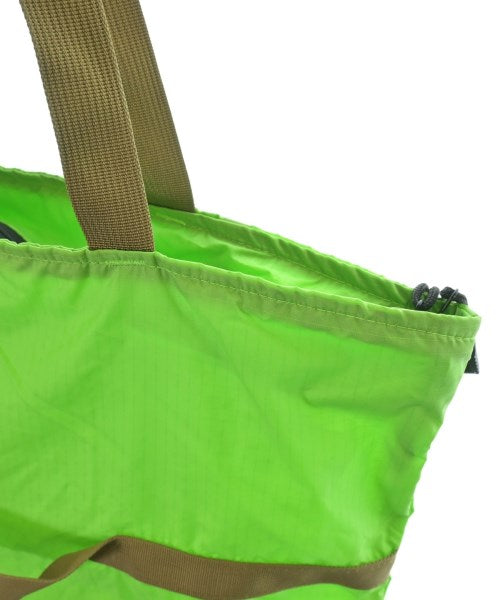 8.6.4 กระเป๋าถือขนาดใหญ่