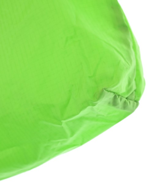 8.6.4 กระเป๋าถือขนาดใหญ่