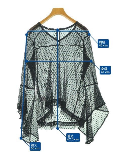 Amita Naithani เสื้อสตรี