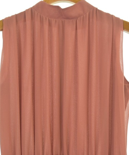 FARROW ชุดเดรส