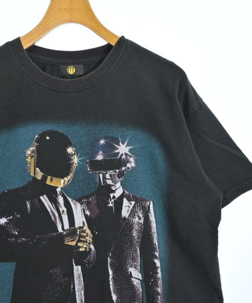 DONCARE เสื้อยืด/เสื้อท็อปส์