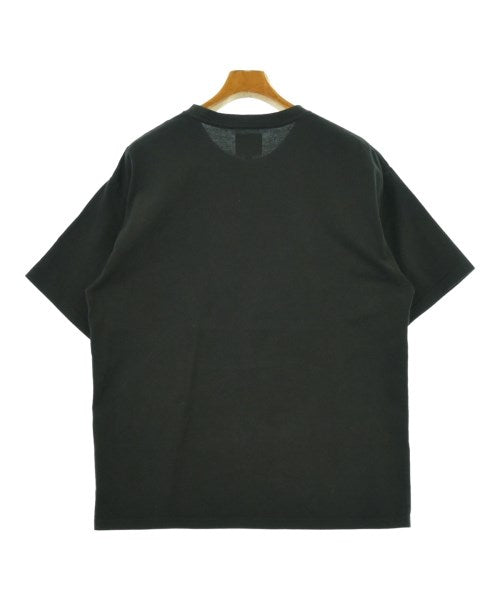 The Internatiiional เสื้อยืด/เสื้อท็อปส์