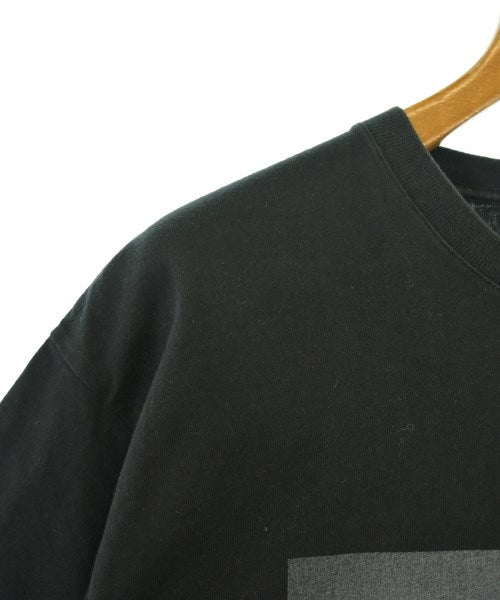 The Internatiiional เสื้อยืด/เสื้อท็อปส์