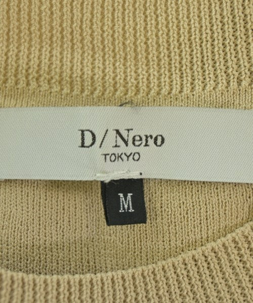 D/Nero เสื้อแขนกุด