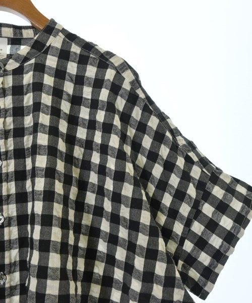 ista-ire เสื้อลำลอง