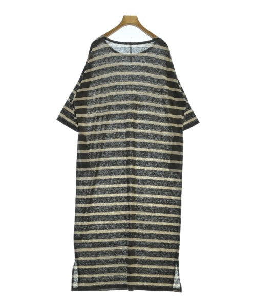 TUTIE. ชุดเดรส