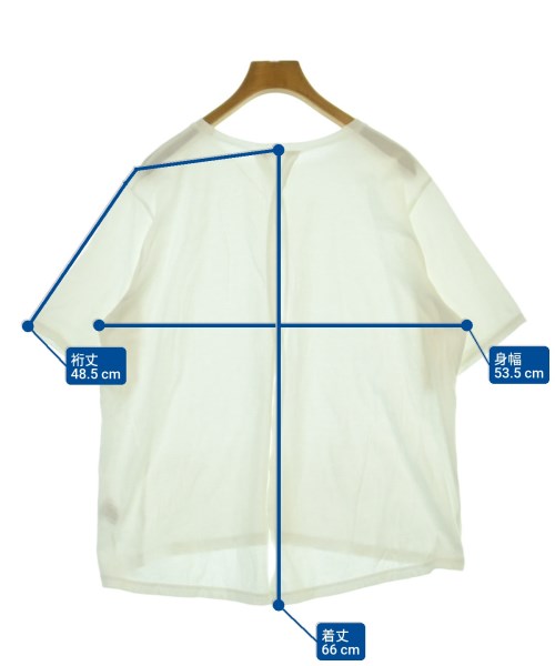 TUTIE. เสื้อยืด/เสื้อท็อปส์