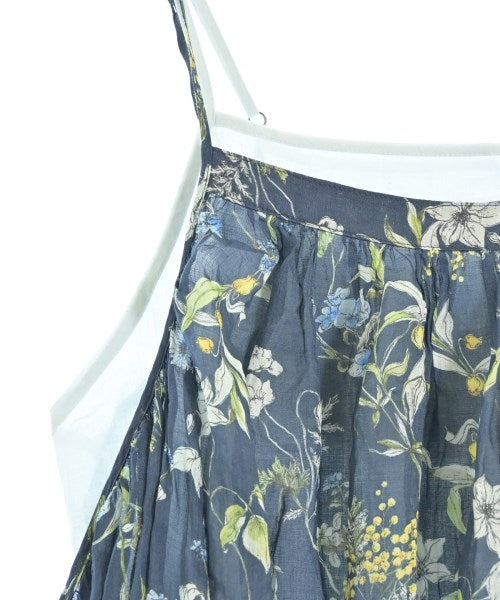 TUTIE. ชุดเดรส