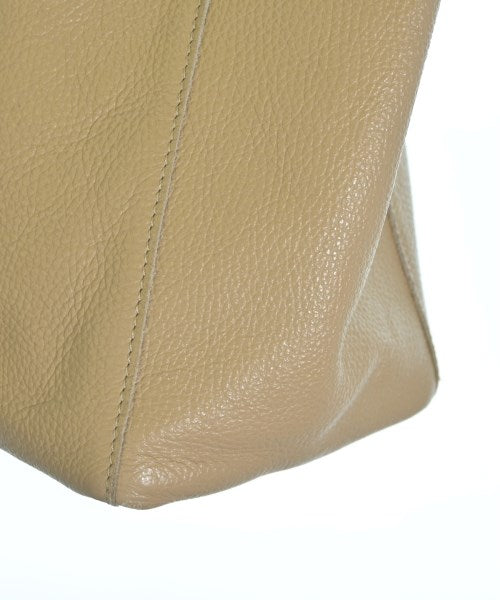 BORSE IN PELLE กระเป๋าถือขนาดใหญ่