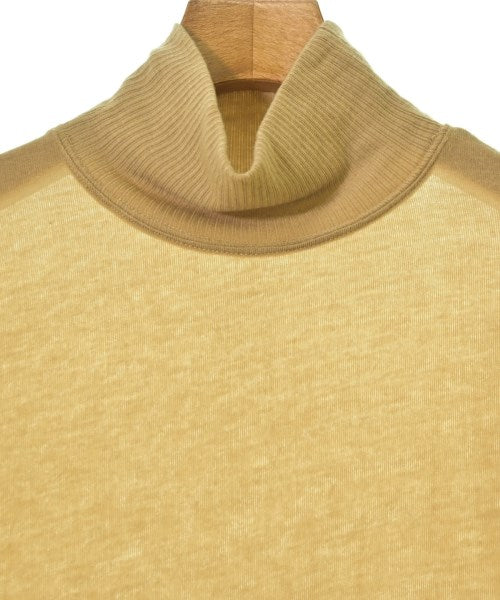 mister it. เสื้อยืด/เสื้อท็อปส์