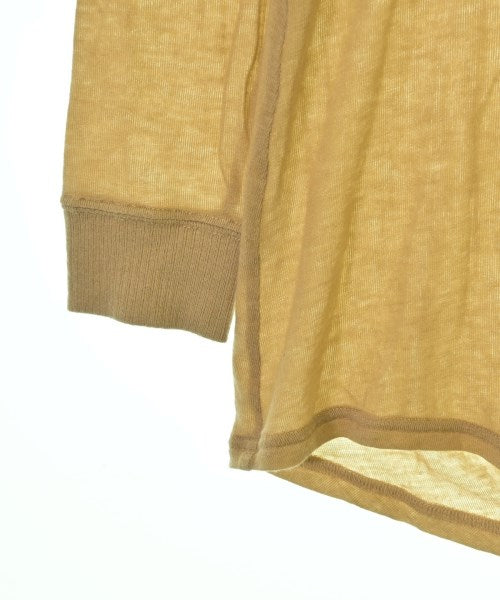 mister it. เสื้อยืด/เสื้อท็อปส์