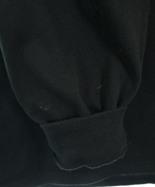 mister it. เสื้อยืด/เสื้อท็อปส์