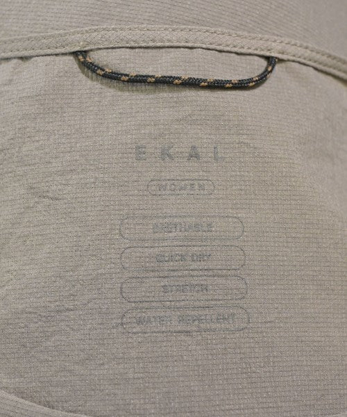 EKAL เสื้อสตรี