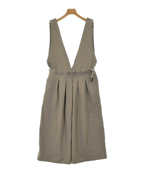 EKAL ชุดเดรส