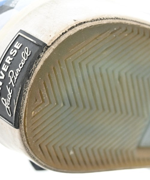 DOE รองเท้าผ้าใบ