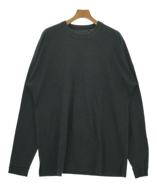 EASTFAREAST เสื้อยืด/เสื้อท็อปส์