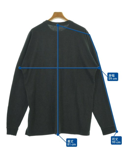 EASTFAREAST เสื้อยืด/เสื้อท็อปส์