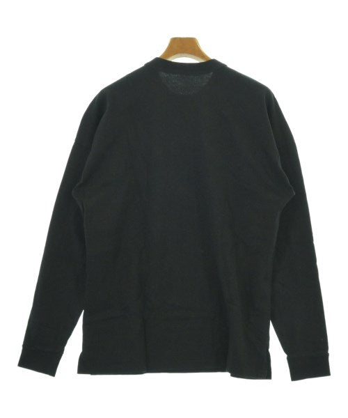 EASTFAREAST เสื้อยืด/เสื้อท็อปส์