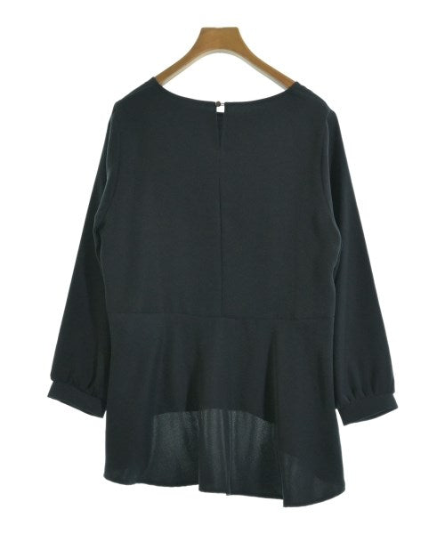 CUCUX เสื้อสตรี