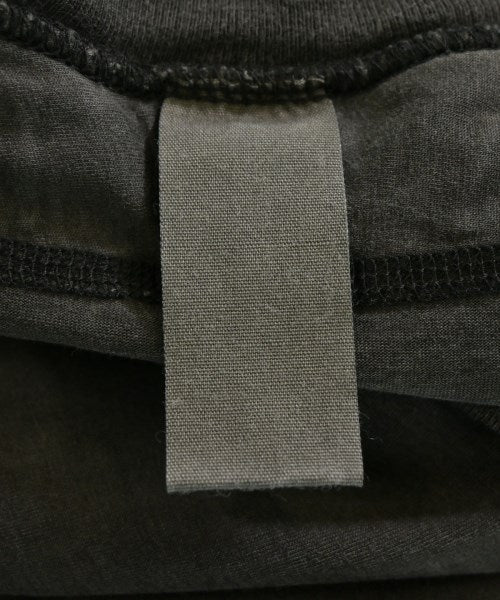 VEIN เสื้อยืด/เสื้อท็อปส์