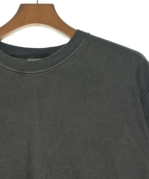 VEIN เสื้อยืด/เสื้อท็อปส์