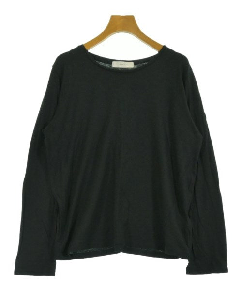 ARGUE เสื้อยืด/เสื้อท็อปส์