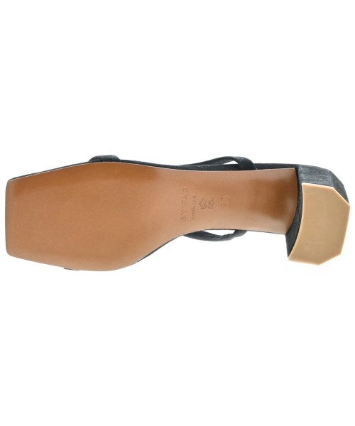 by FAR รองเท้าแตะ