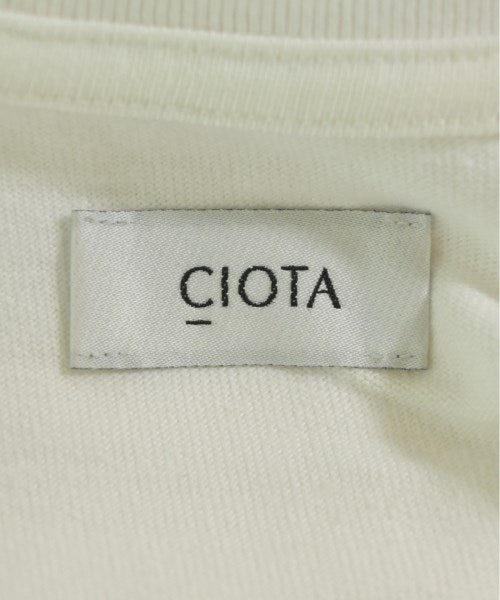 CIOTA เสื้อยืด/เสื้อท็อปส์