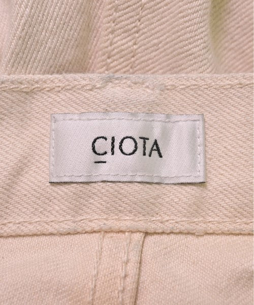CIOTA ยีนส์