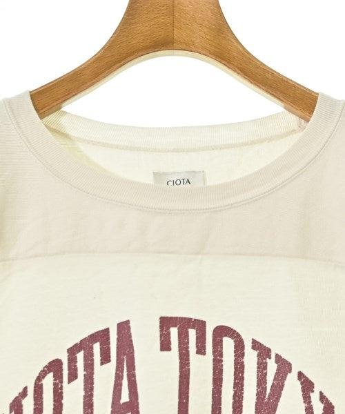 CIOTA เสื้อยืด/เสื้อท็อปส์