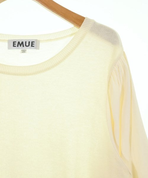 EMUE เสื้อกันหนาว