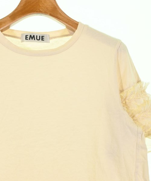 EMUE เสื้อยืด/เสื้อท็อปส์