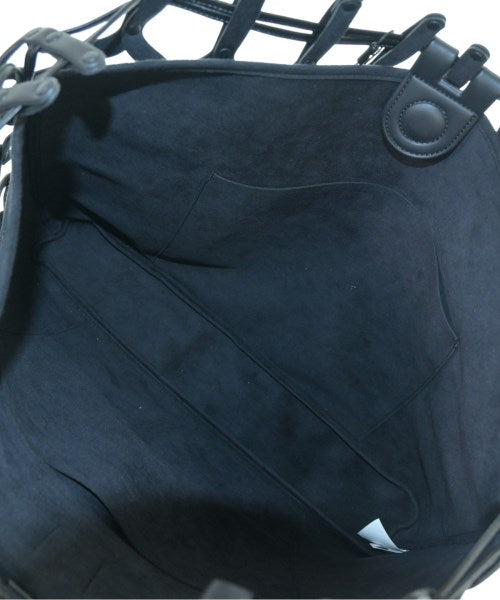 GOOD GOODS ISSEY MIYAKE กระเป๋าถือขนาดใหญ่