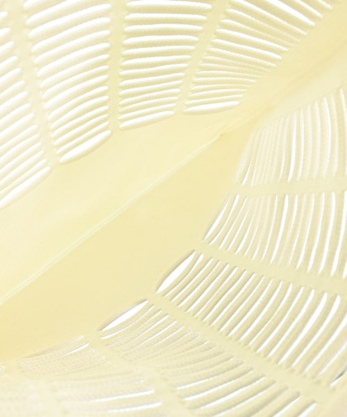 GOOD GOODS ISSEY MIYAKE กระเป๋าถือ