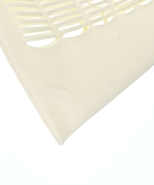 GOOD GOODS ISSEY MIYAKE กระเป๋าถือ