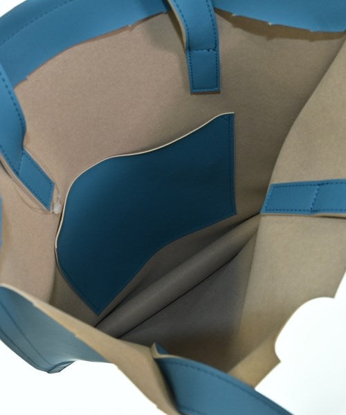 GOOD GOODS ISSEY MIYAKE กระเป๋าถือขนาดใหญ่