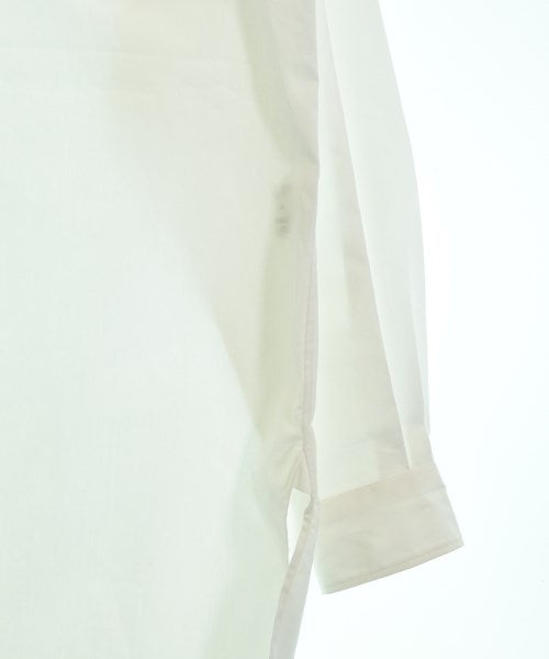 HEUGN เสื้อลำลอง