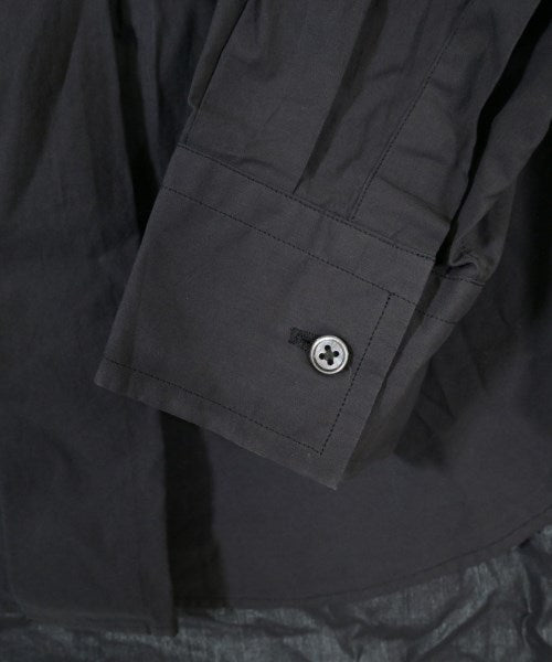 HEUGN เสื้อลำลอง
