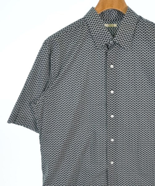 HEUGN เสื้อลำลอง