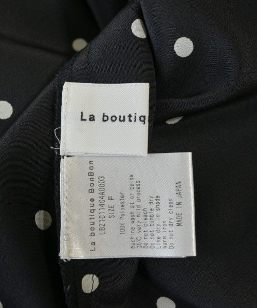 La boutique BonBon เสื้อสตรี
