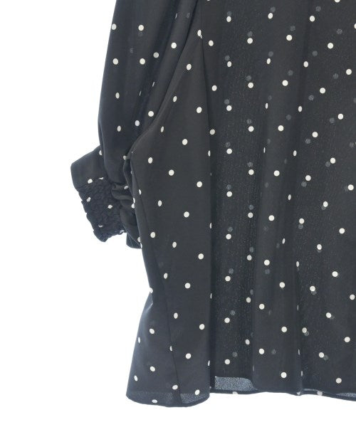 La boutique BonBon เสื้อสตรี