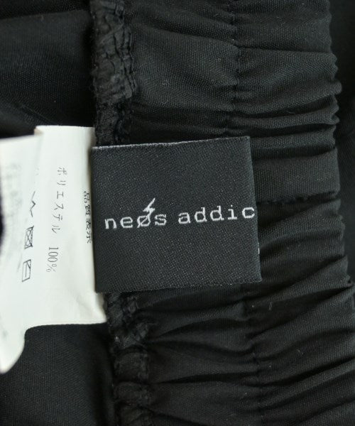 neos -addictive design กางเกงขาสั้น
