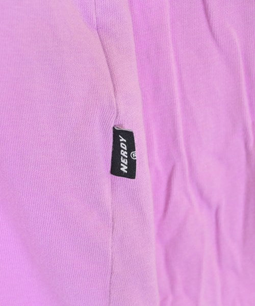 NERDY เสื้อยืด/เสื้อท็อปส์