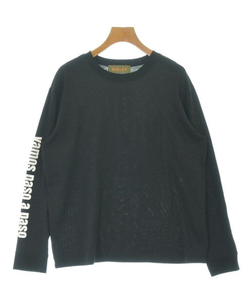 Risley เสื้อยืด/เสื้อท็อปส์