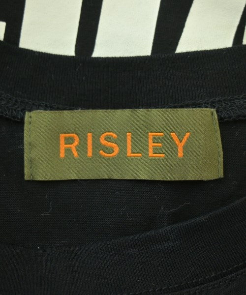 Risley เสื้อยืด/เสื้อท็อปส์