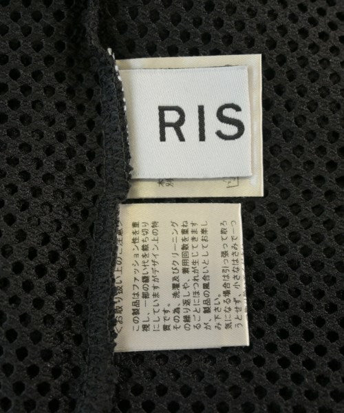 Risley เสื้อยืด/เสื้อท็อปส์
