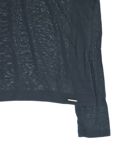 S.ESSENTIALS เสื้อยืด/เสื้อท็อปส์