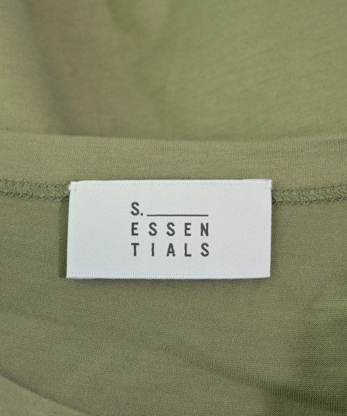 S.ESSENTIALS เสื้อยืด/เสื้อท็อปส์