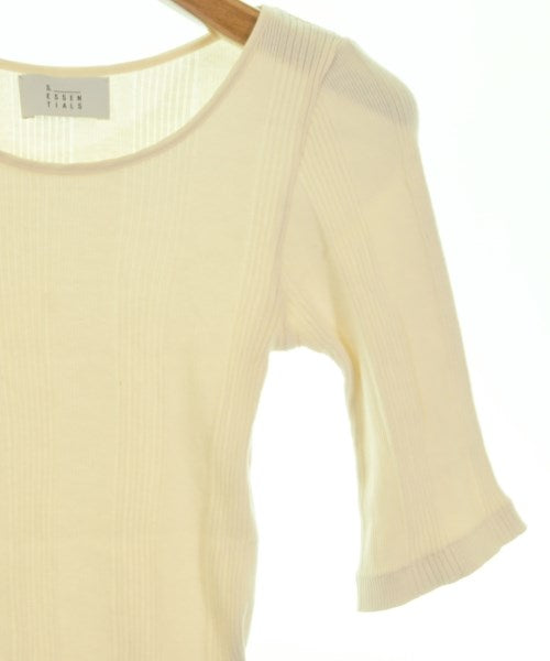 S.ESSENTIALS เสื้อยืด/เสื้อท็อปส์